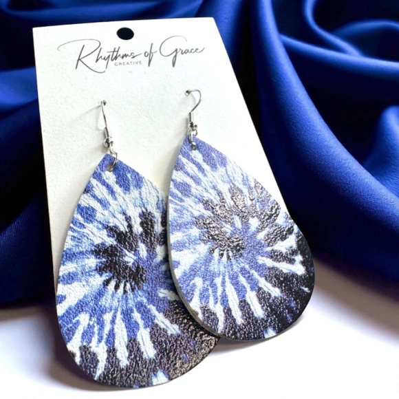Blue Tie Dyed Teardrop Earrings – Chill Vibes Only 💙 NWT Jewelry - Picture 8 of 10